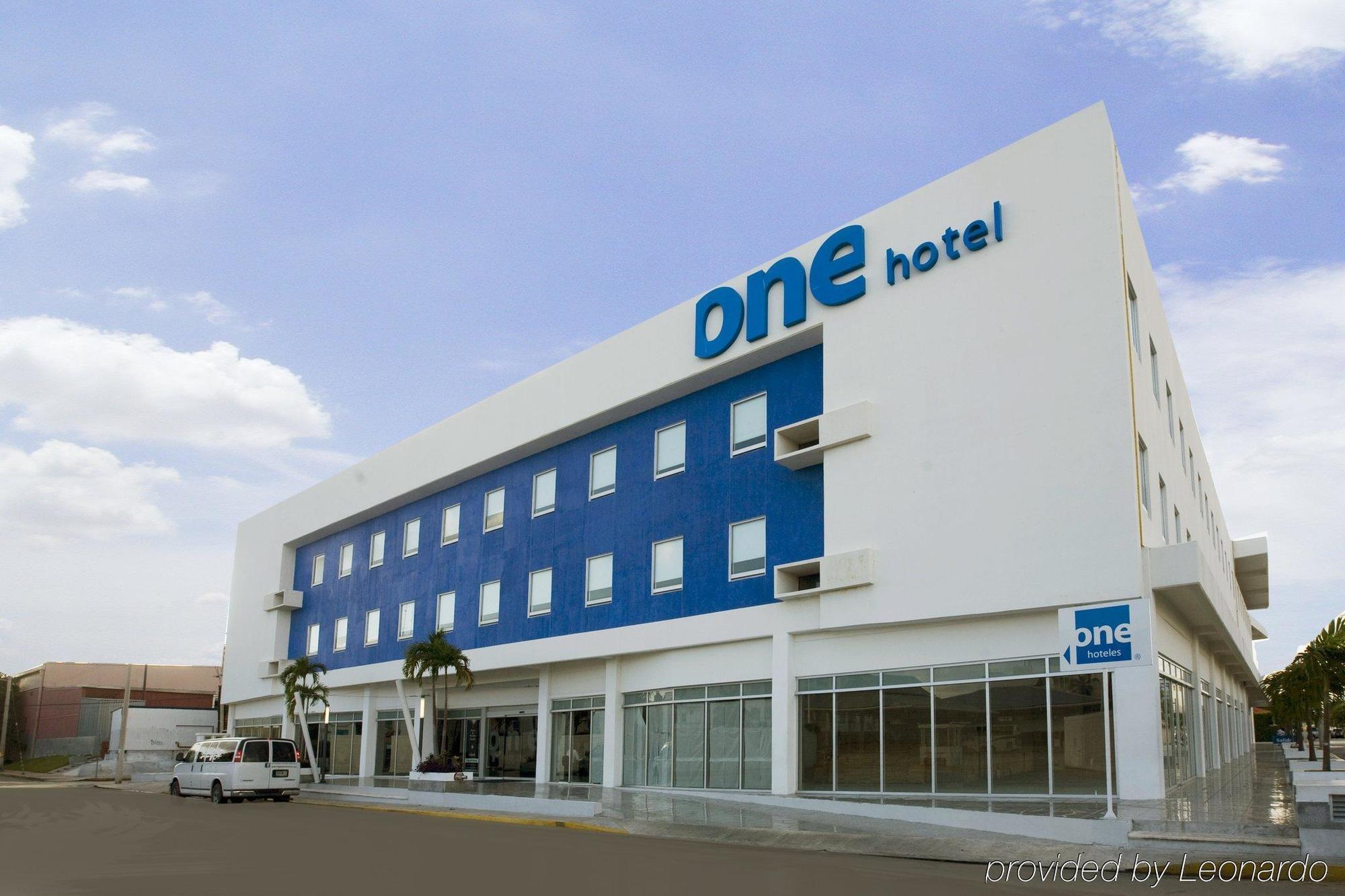 ホテル One プレヤデルカーメン エクステリア 写真